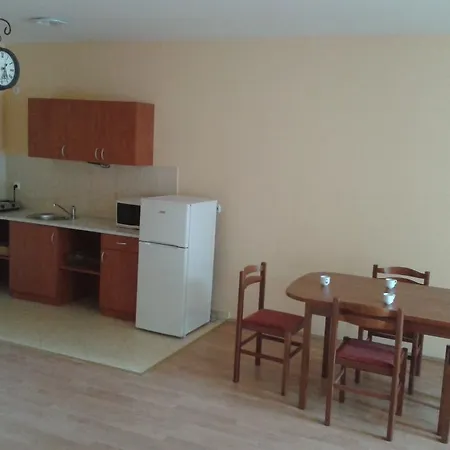 Apartment Kotany Harkan