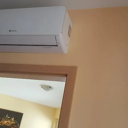 Kotany Apartman *